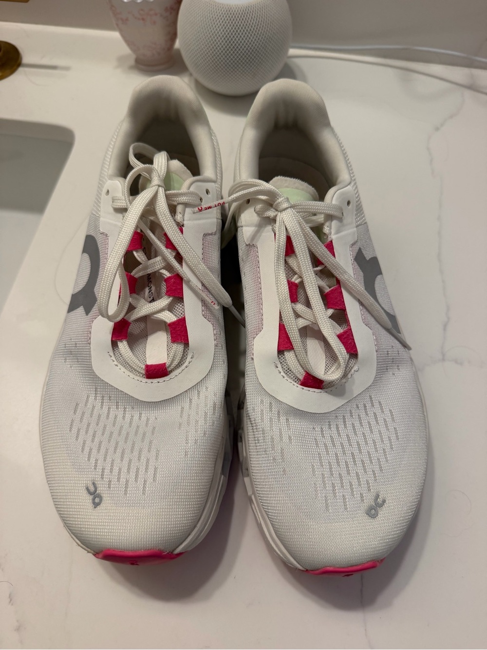On Cloudmonster White Mint Pink Running Shoes Women’s 9 EU 40.5 - Picture 2 of 10